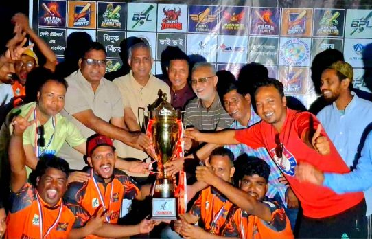 জামালপুরের সরিষাবাড়ীতে ভাটারা প্রিমিয়ার লীগ সিজন-৭ এর ফাইনাল অনুষ্ঠিত