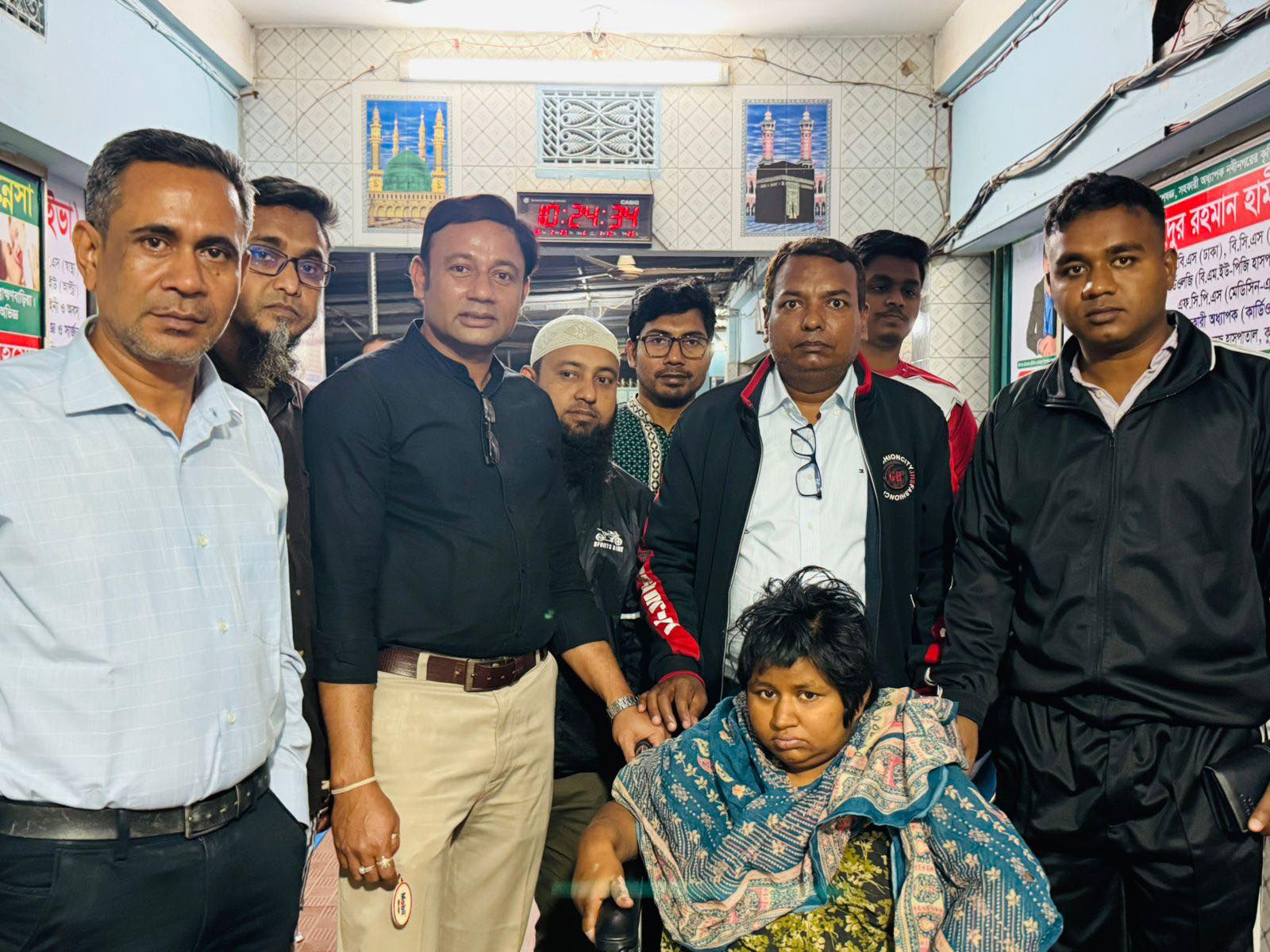 অসহায় গর্ভবতী মানসিক প্রতিবন্ধীর পাশে দাঁড়াল নবীনগর মডেল প্রেসক্লাব