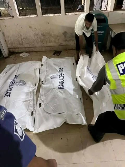 রংপুরে চিকিৎসা শেষে ফেরার পথে ট্রাক-মাইক্রোবাস সংঘর্ষে শিশুসহ নিহত ৫, আহত ৯