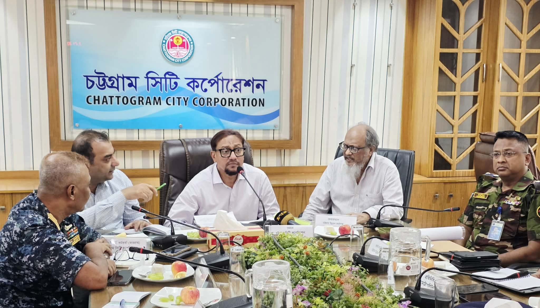 চট্টগ্রামের জলাবদ্ধতা এবার ৭০-৮০ শতাংশ কমবে:- মেয়র ডা. শাহাদাত হোসেন
