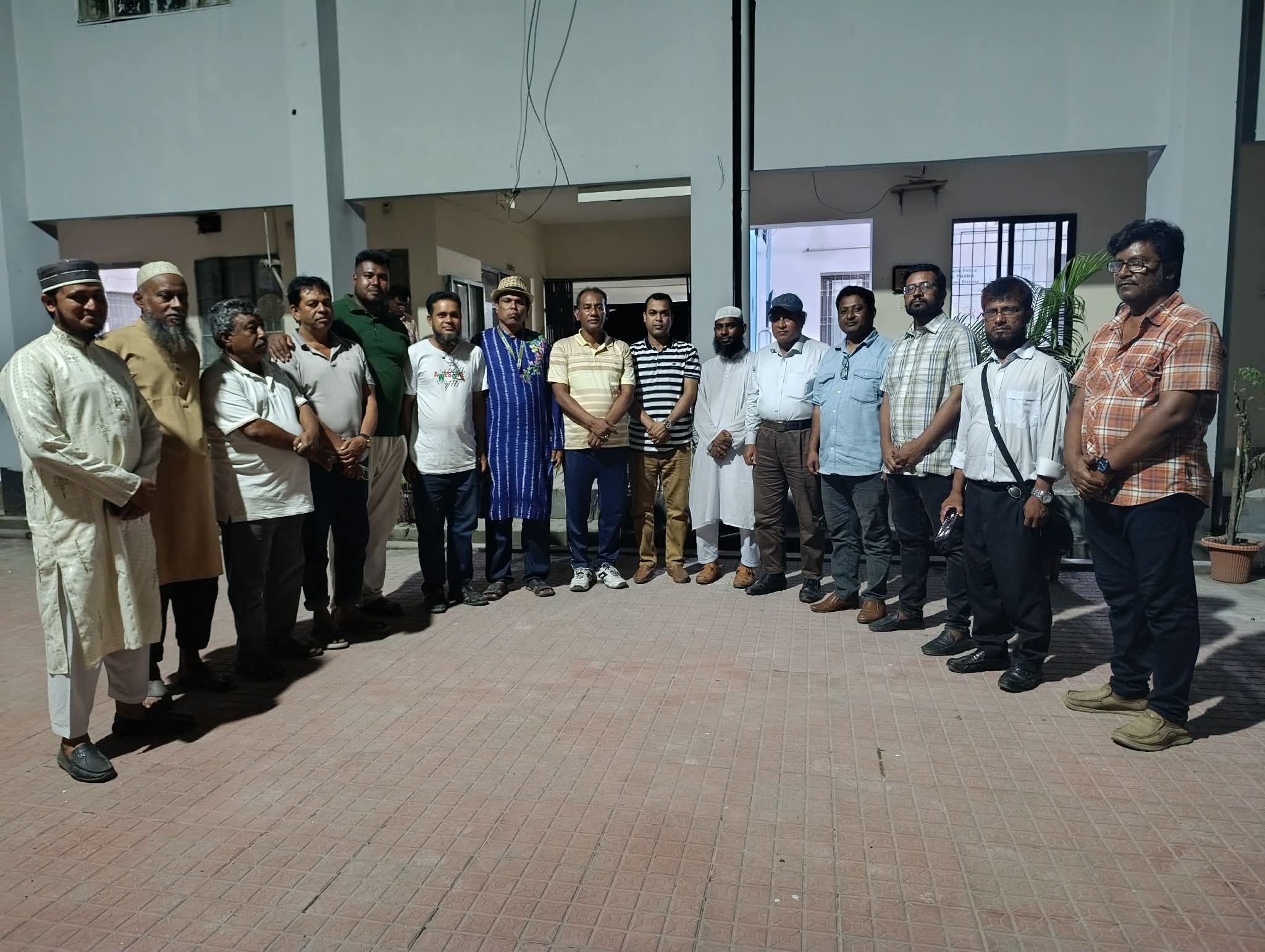 তাড়াইলে সাংবাদিকদের সঙ্গে নবাগত ওসির মতবিনিময়