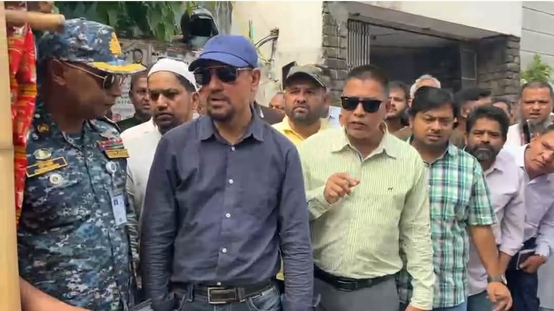 জলাবদ্ধতা কমাতে সমন্বিত উদ্যোগের নির্দেশ মেয়রের