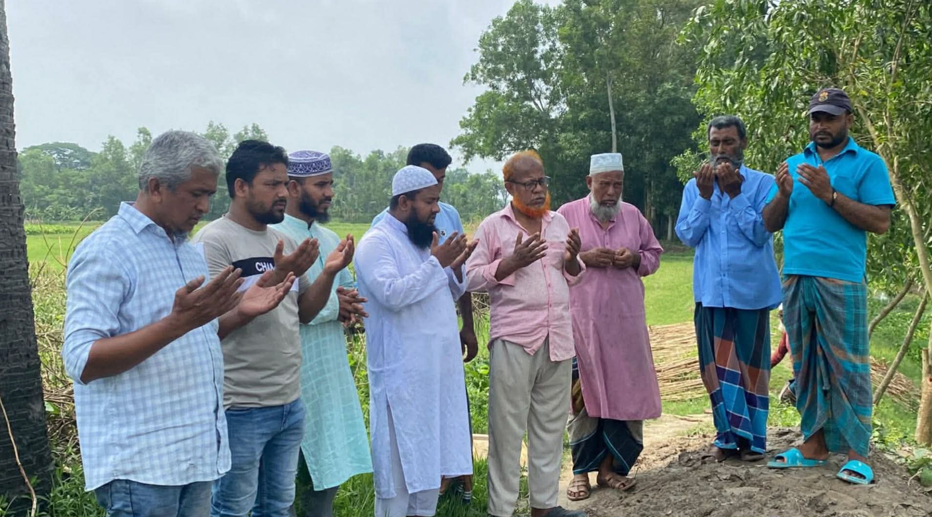 কচুয়ার বুধুন্ডা কেন্দ্রীয় ঈদগাহ কাজের শুভ উদ্ভোধন