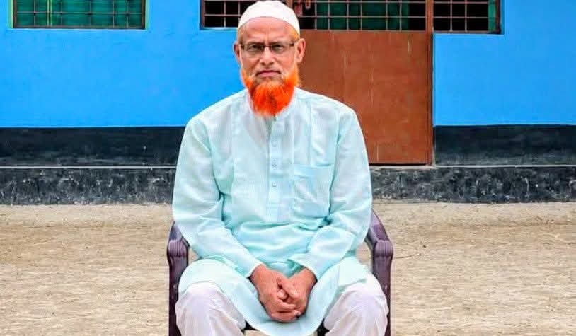 নিথর হলো জ্ঞানের প্রদীপ, সবাইকে কাঁদিয়ে না ফেরার দেশে শিক্ষক মিজানুর