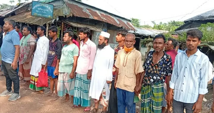 বারহাট্টায় বিএনপিনেতার উপর পৈশাচিক হামলাঃ একমাসেও গ্রেফতার হয়নি কেউ