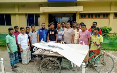 চরভদ্রাসনে ট্রাক্টরসহ পদ্মা নদীতে পড়ে চালকের মৃত্যু, পরিবারকে সহায়তা