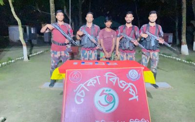 চাঁপাইনবাবগঞ্জ সীমান্তে বিজিবির পৃথক অভিযানে মাদক উদ্ধার, আটক ২