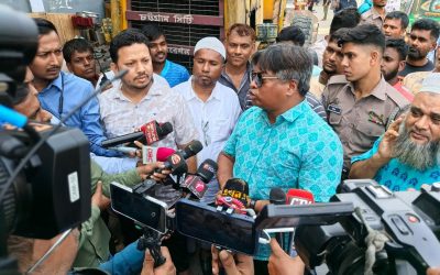 চসিকের ভ্রাম্যমাণ আদালতের অভিযান,  নিউমার্কেট থেকে সদরঘাট পর্যন্ত প্রায় ২০০ অবৈধ দোকান উচ্ছেদ