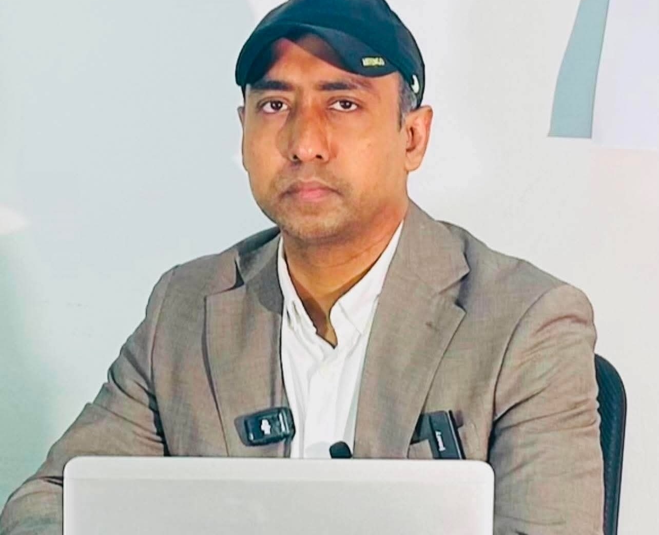 রাষ্ট্রপতির পদত্যাগ ও সাংবিধানিক ধারাবাহিকতা, গণতান্ত্রিক যাত্রায় নতুন অধ্যায়