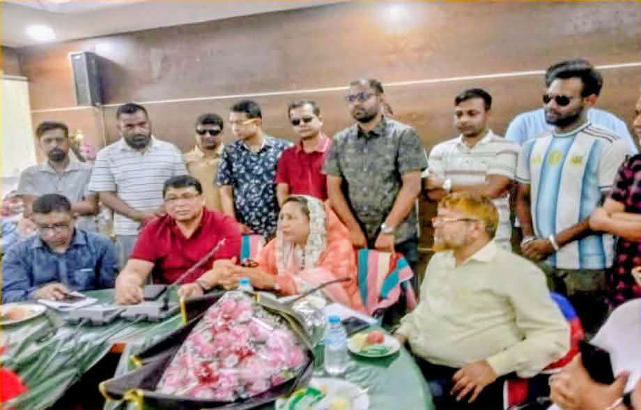 স্বাস্থ্যসেবায় স্বস্তি: গাইবান্ধা জেনারেল হাসপাতালে নতুন ইসিজি মেশিন হস্তান্তর