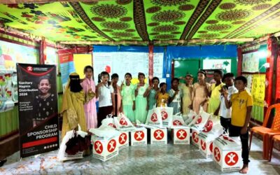 রোহিঙ্গা ক্যাম্প-৪-এ শিশু স্পনসরশিপ কর্মসূচির সহায়তা সামগ্রী বিতরণ