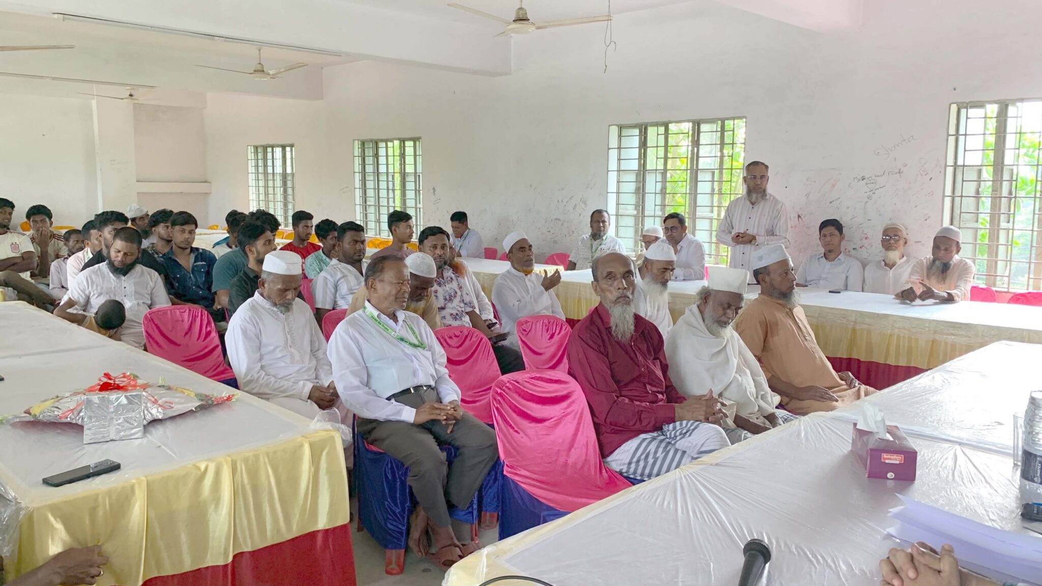 কুড়াখাল উচ্চ বিদ্যালয়ের এডহক কমিটির সভাপতি ও আজীবন দাতা সদস্যকে সংবর্ধনা